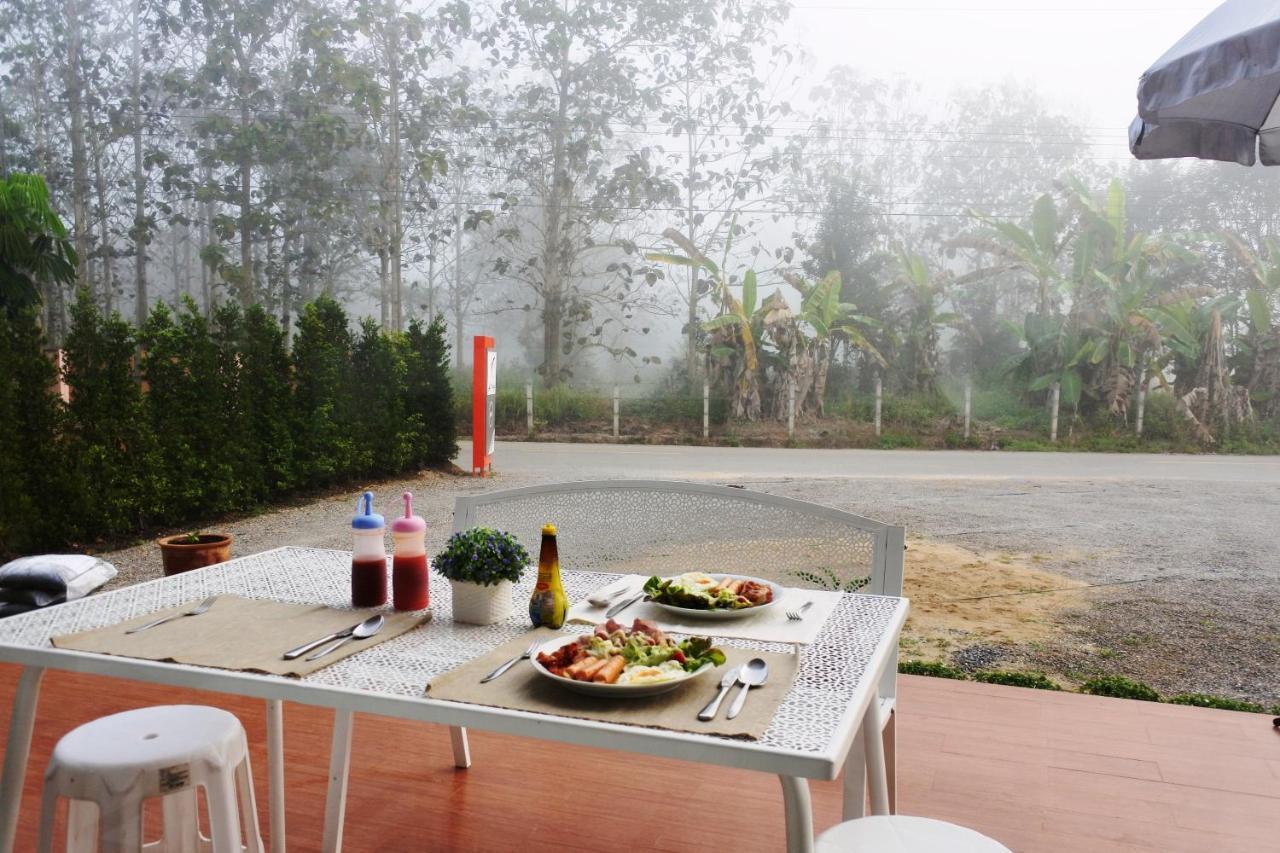 Aspiraya Resort Chiang Rai Buitenkant foto