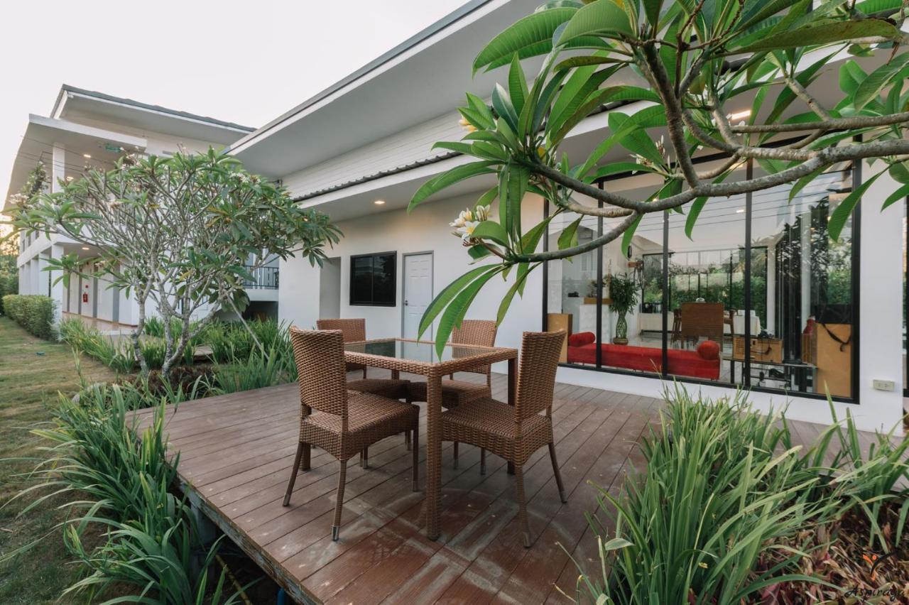 Aspiraya Resort Chiang Rai Buitenkant foto